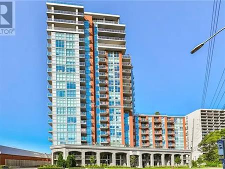 551 MAPLE Avenue Unit# 402 | 551 MAPLE Avenue Unit# 402, Burlington