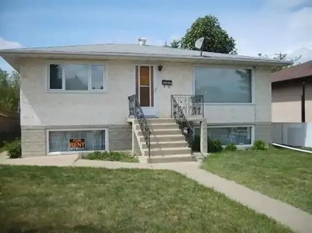 Beautiful LARGE WINDOWS-2 Bed. Bsmt. Suite-Great Location | 9944 79 Street Northwest, Edmonton