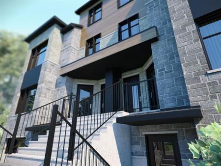 Condo-Triplex 4.5 dans un secteur recherché (avec stationnement)