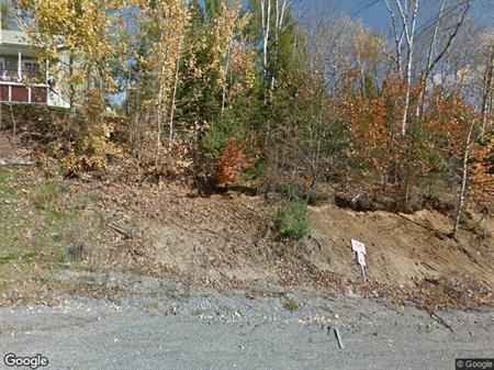 4 CH - 2 SDB - Rawdon - $2,300 /mo