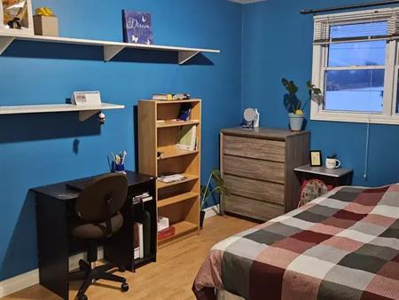 Private Room in a house near Georgian College | 42 Rosenfeld Drive, Barrie