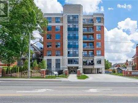 399 QUEEN Street S Unit# 210 | 399 QUEEN Street S Unit# 210, Kitchener