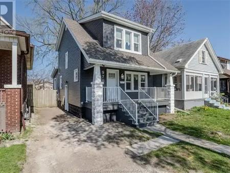 970 ELM AVENUE | 970 ELM AVENUE, Windsor