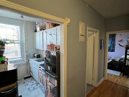 3.5 Apartment For July 2025 - A louer • For Rent