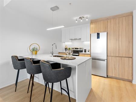 Studio à Louer - Brossard, REM