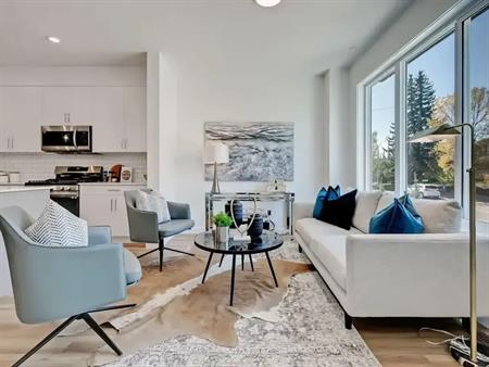 Capitol Hill Avas | 1740 22 Avenue Northwest, Calgary