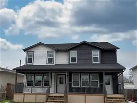 4 & 3  Bedroom Duplex Style Rentals in Bergman - SF272 | 12114 43 Street Northwest, Edmonton