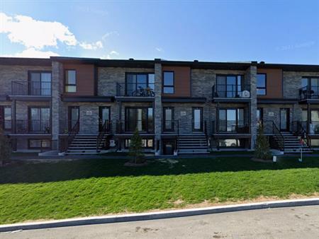 239 Rue De Liverpool (Aylmer) Superbe Appartement 4 1/2