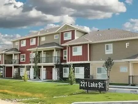 104 221F Lake Street | 104 221F Lake Street, Red Deer County