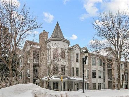 Beau condo 4 1/2 à louer