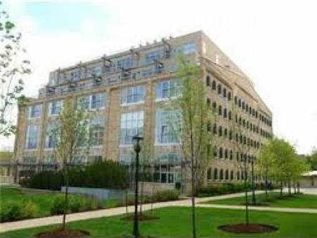 SEAGRAM LOFTS - Erb St. West & King St. South | 5 Father David Bauer Drive, Waterloo