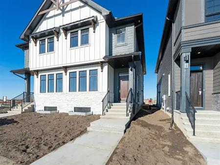 Spacious 2 Bedroom, 2 Bath secondary suite | 20 Ricardo Ranch Avenue Southeast, Calgary