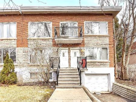 CDN | HAUT DUPLEX | 3 CHAMBRES + 1 BUREAU | RÉNOVÉ