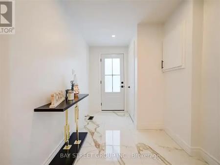 391 LAKE DRIVE S | 391 LAKE DRIVE S, Georgina