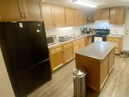 Huge 2 bed Basement suite in  High River,Bright and clean | 35 1 ave SE, High River