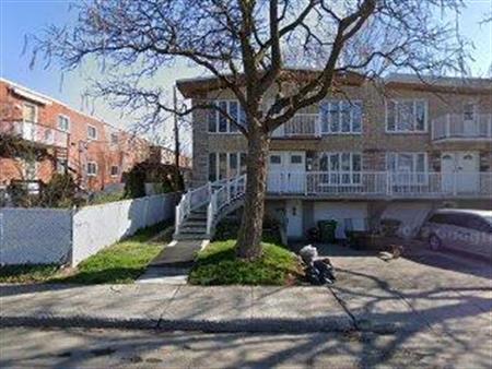 Maion 5 1/2 RC a Louer Près de la rue Beaubien et Langelier