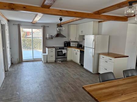 Maison Avec Garage à Louer