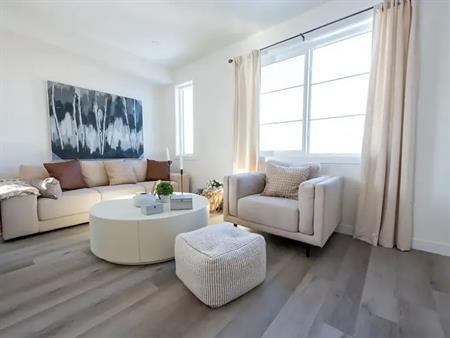 Unbeatable Location -3 bedrooms townhouse. Next to bus stop and shopping center. | 1136 Cornerstone Boulevard Northeast, Calg