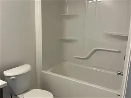 LOWER - 84 ACACIA ROAD | LOWER - 84 ACACIA ROAD, Pelham