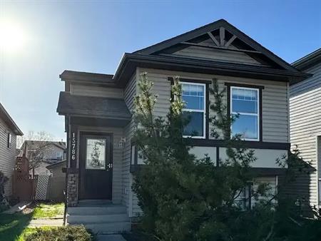 Two bedroom single house in Evergreen | 15786 Everstone Road Southwest, Calgary