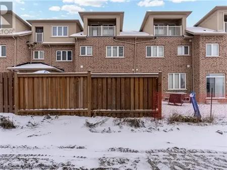 19 PICARDY Drive Unit# 22 | 19 PICARDY Drive Unit# 22, Stoney Creek