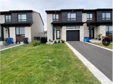 3 Beds 1.5 Baths House