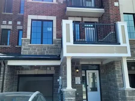 94 ENNERDALE STREET | 94 ENNERDALE STREET, Barrie