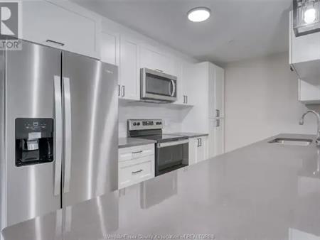 2550 SANDWICH WEST PARKWAY Unit# 212 | 2550 SANDWICH WEST PARKWAY Unit# 212, LaSalle