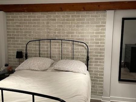 Jolie chambre à Boucherville dans une maison privée