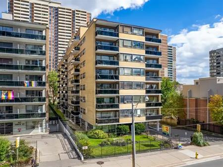 433 Jarvis Street | 433 Jarvis Street, Toronto