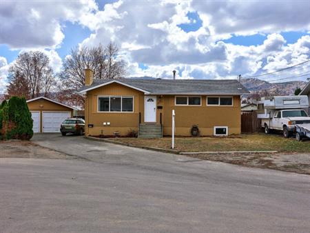 A spacious 2 Bed 1 Bath  Basement Suite | 2235 Shannon Place, Kamloops