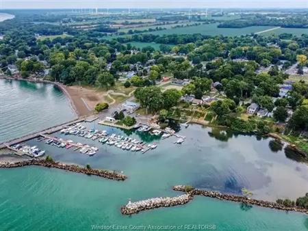 69 SULLIVAN | 69 SULLIVAN, Colchester