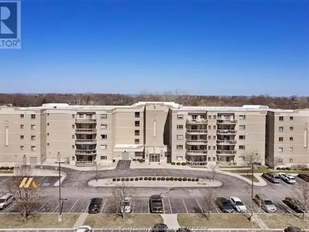 200 MANNING ROAD Unit# 412 | 200 MANNING ROAD Unit# 412, Tecumseh