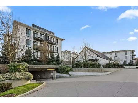 201 14968 101 A AVENUE | 201 14968 101 A AVENUE, Surrey
