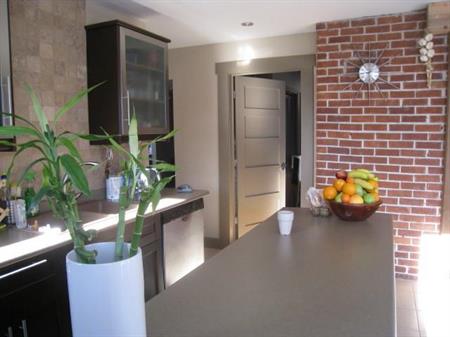 Logement 5 1/2 à louer meublé / LIBRE JUIN