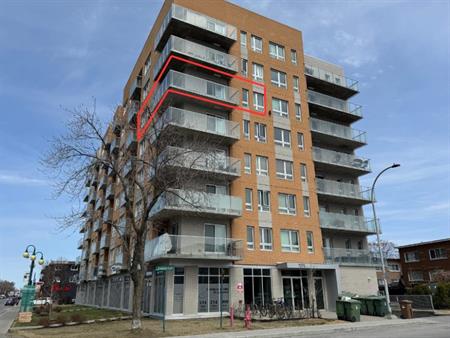 4 1/2 - 2 chambres 1 salle de bain - condo à louer + garage + électros - unité de coin - St-Léonard