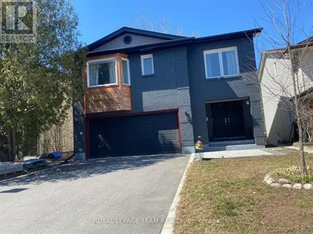 B - 32 HACKETT STREET | B - 32 HACKETT STREET, Ottawa