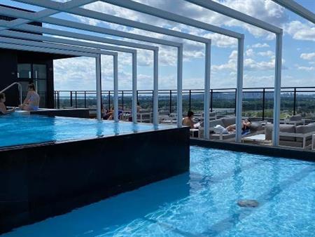 Superbe Condo quartier dix trente à Brossard