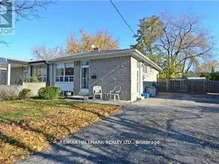 245 AXMINSTER DRIVE | 245 AXMINSTER DRIVE, Richmond Hill