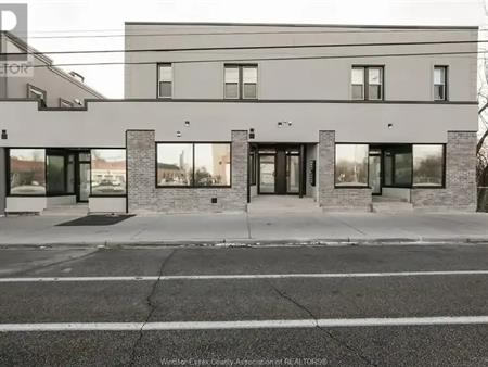 1231 University AVENUE West Unit# 3 | 1231 University AVENUE West Unit# 3, Windsor