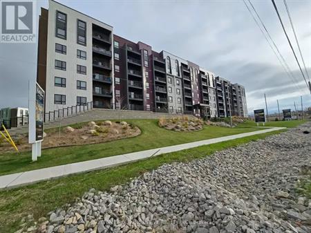 106 - 4 SPICE WAY | 106 - 4 SPICE WAY, Barrie