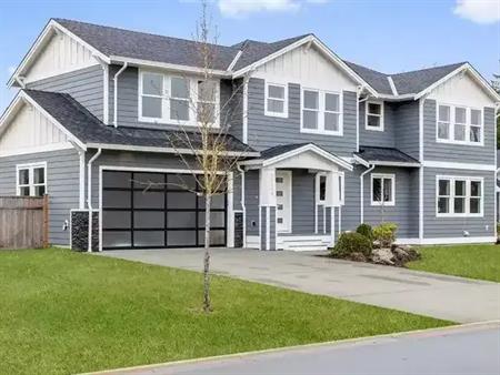 Gorgeous  1/2 Duplex in Jubilee Heights! | 2728 Twinberry Street, Campbell River