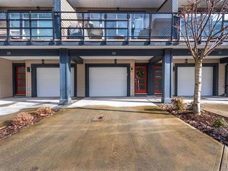 8413 Midtown Way, Chilliwack, BC, Canada | 8413 Midtown Way, Chilliwack