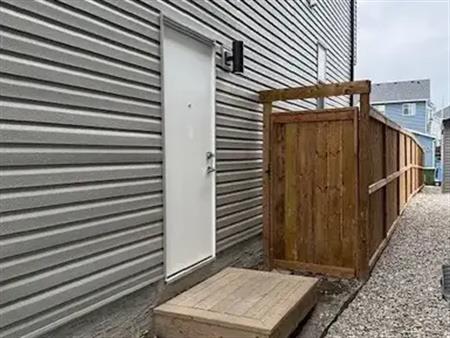 1-Bedroom Modern Legal Basement Suite | Calgary