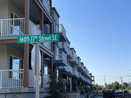 Konekt - 1605 17th Street SE | 1605 17 Street Southeast, Calgary