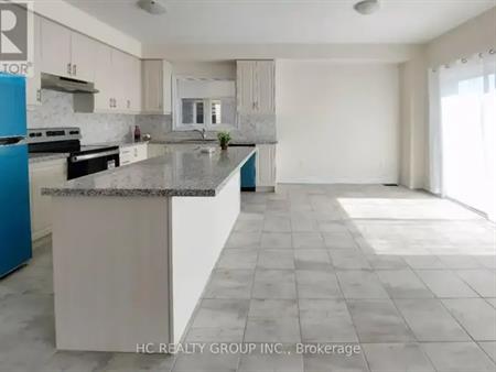 33 MAC CAMPBELL WAY | 33 MAC CAMPBELL WAY, Bradford West Gwillimbury