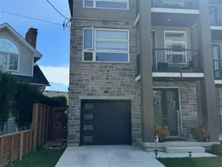 GROUND - 37 RIVERSIDE DRIVE | GROUND - 37 RIVERSIDE DRIVE, Welland