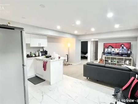 2-142 Crombie St, Bowmanville, Ontario L1C 3K2 | 142 Crombie Street, Bowmanville