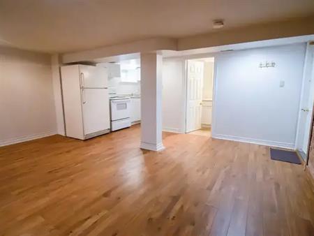 17 Court St - Lower | 17 Court St - Lower, St. Catharines