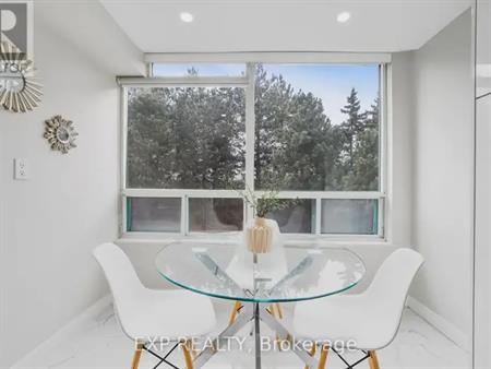 306 - 7250 YONGE STREET | 306 - 7250 YONGE STREET, Vaughan